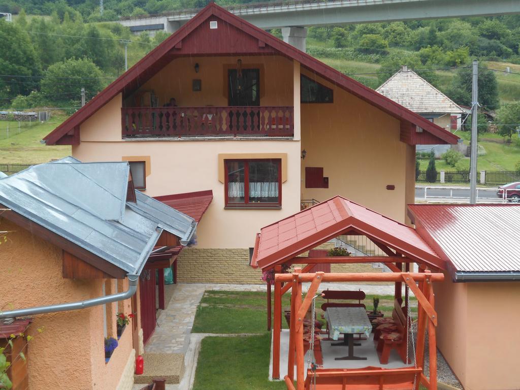 Domino Apartment Korytne Exterior photo