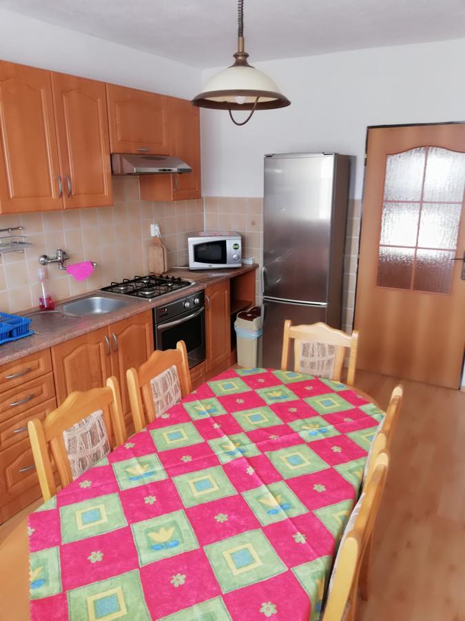 Domino Apartment Korytne Exterior photo