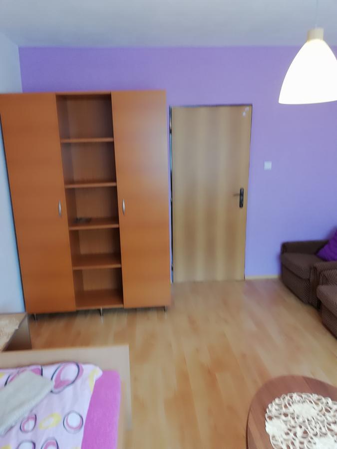 Domino Apartment Korytne Exterior photo